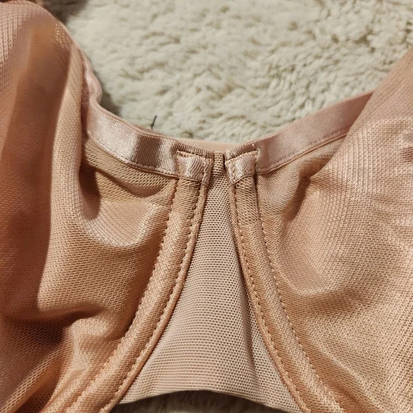 SOMA BRA SIZE 40 DDD Elegant Tan Women's Bra - Picture 2 of 8